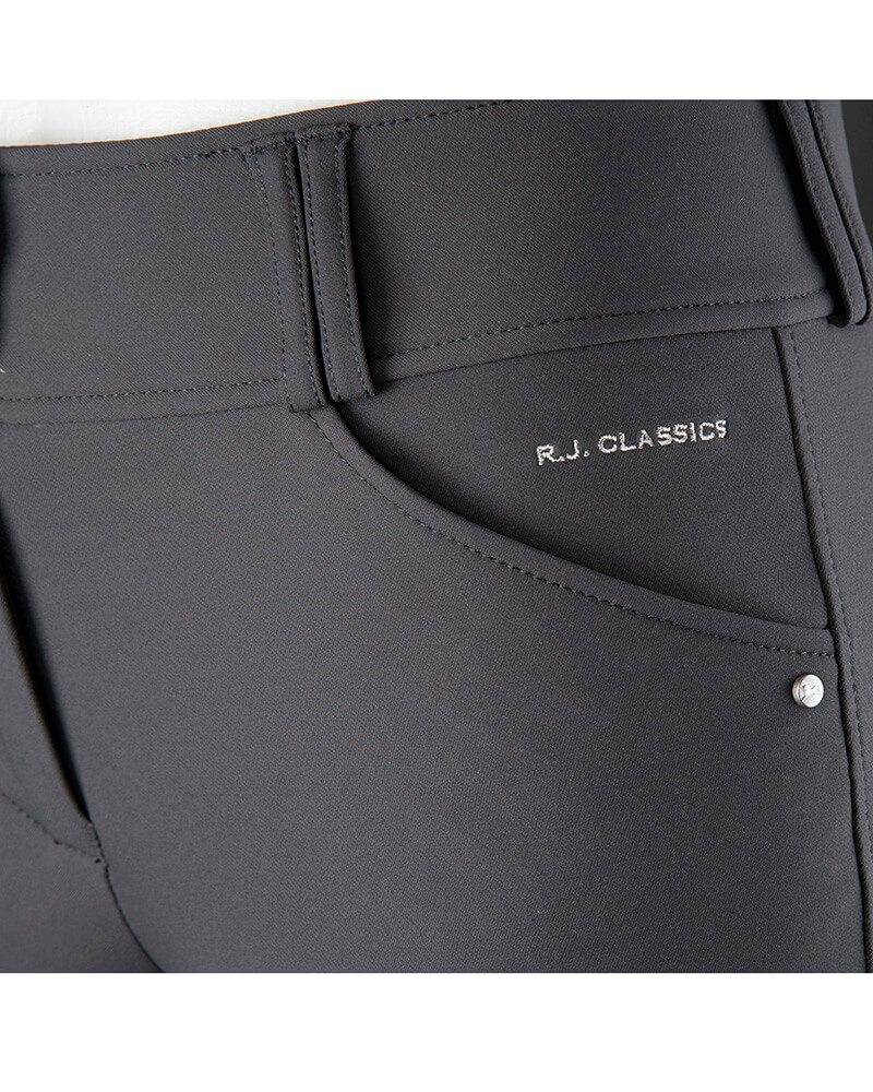 アリア ポケット